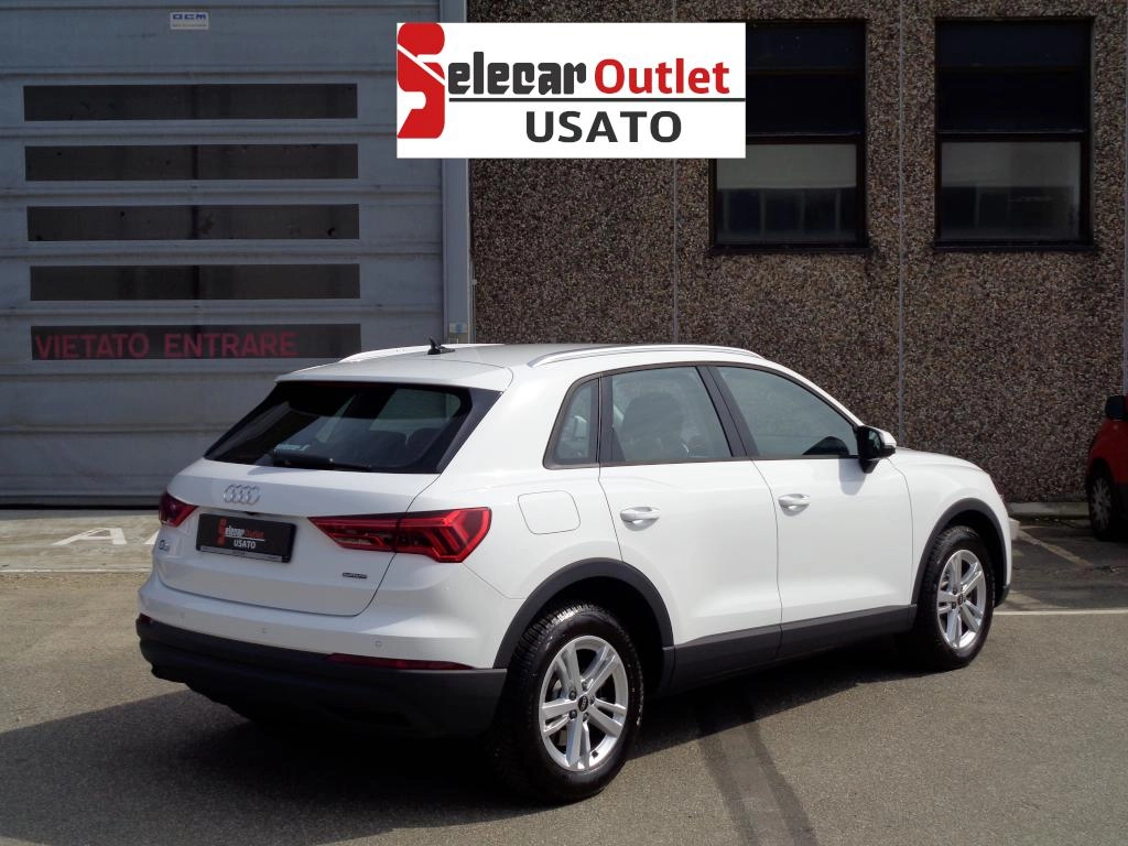 img-3 Audi Q3 Audi SE-U77707