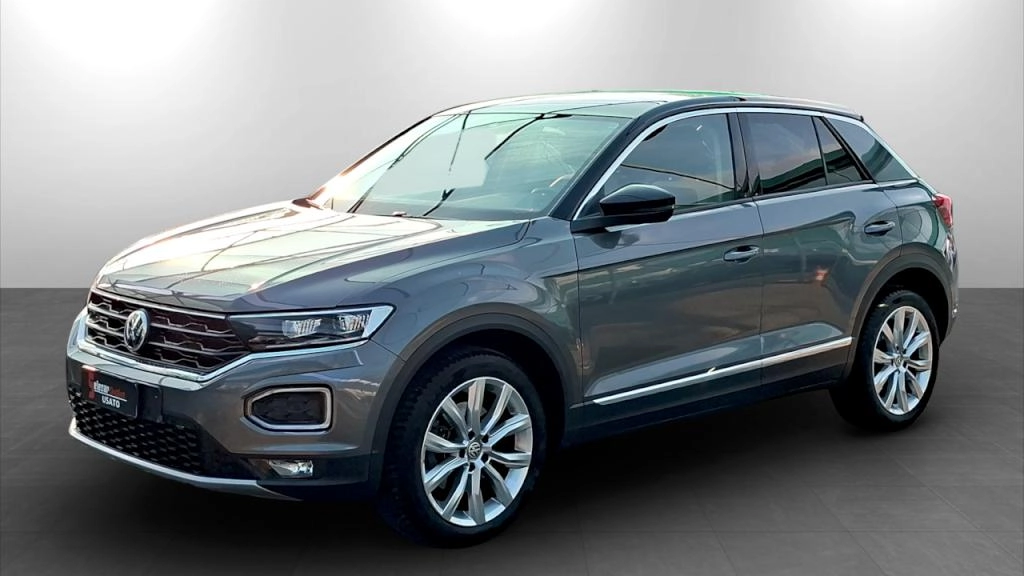 img-0 Volkswagen T-Roc Volkswagen SE-U78894