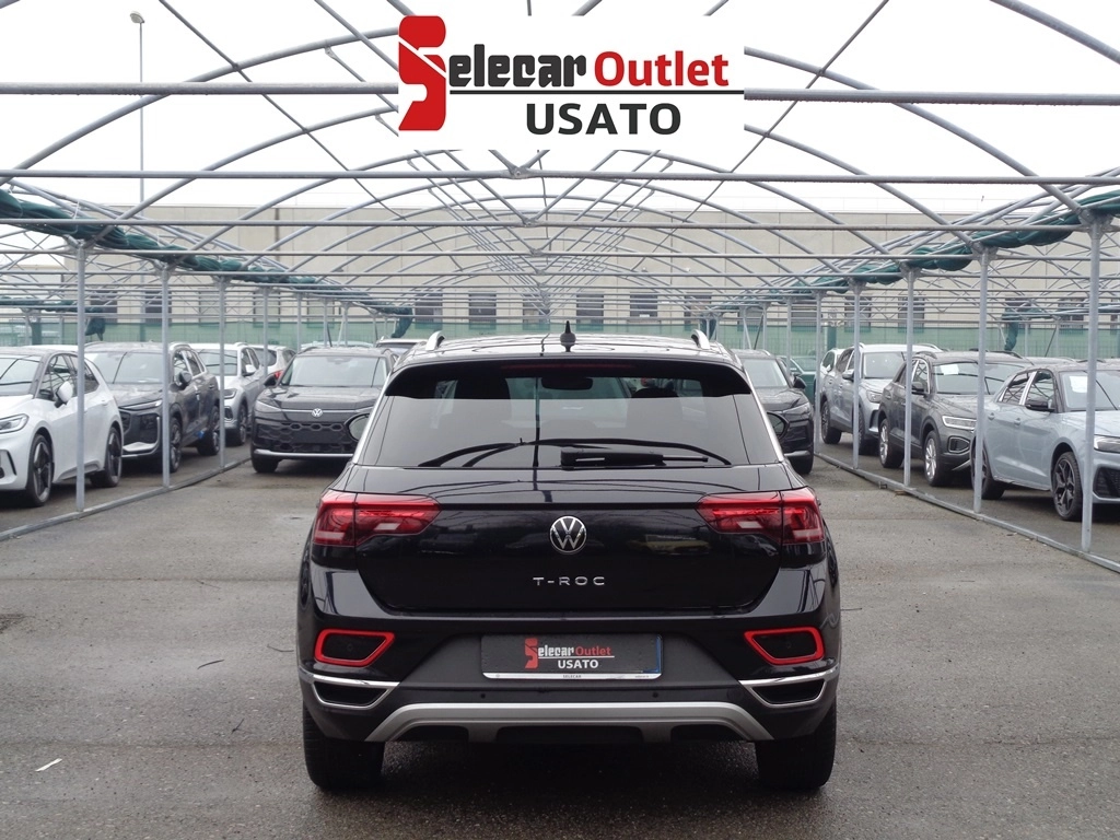img-4 Volkswagen T-Roc Volkswagen SE-U78039