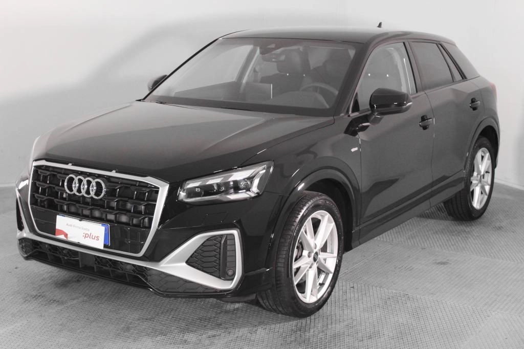 img-0 Audi Q2 Audi AU-U76522