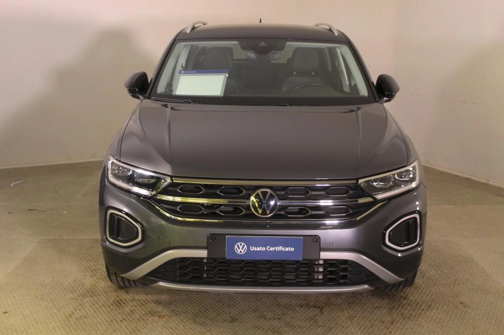 img-1 Volkswagen T-Roc Volkswagen SE-U77528