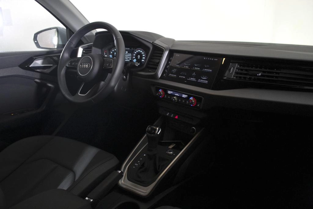 img-3 Audi A1 Sportback Audi AU-U79049