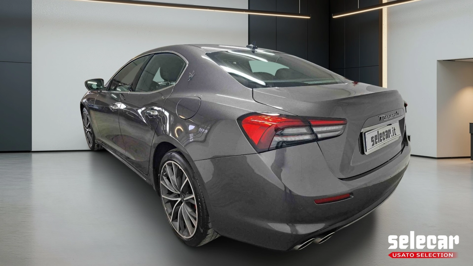 img-2 Maserati Ghibli Maserati SE-U78159