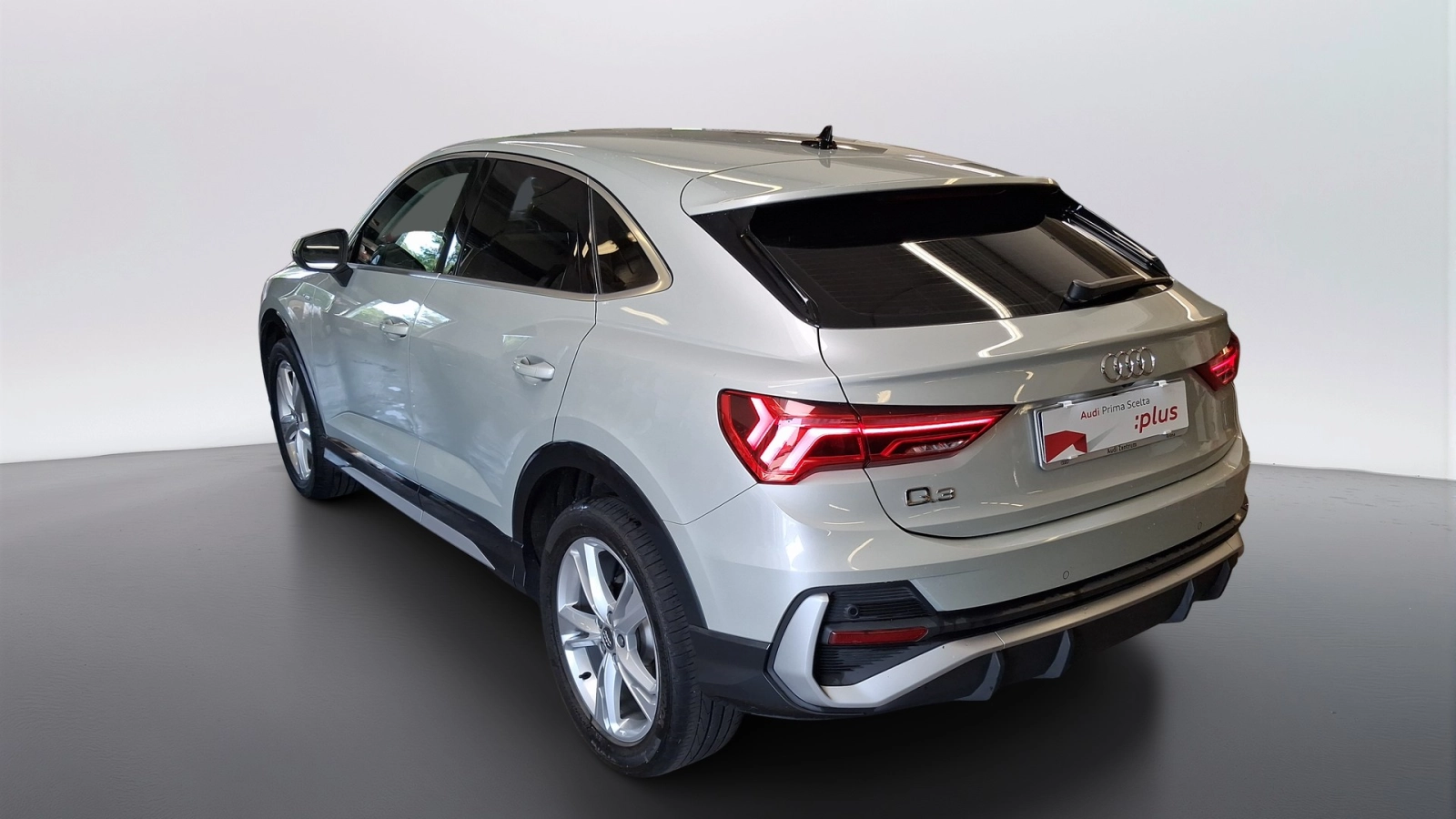 img-3 Audi Q3 Sportback Audi AU-U79436