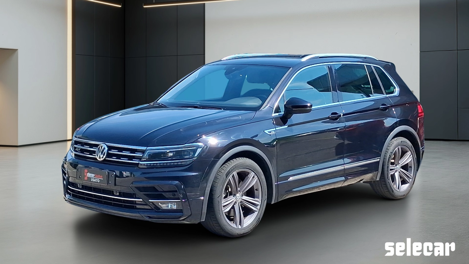 img-0 Volkswagen Tiguan Volkswagen SE-U79497