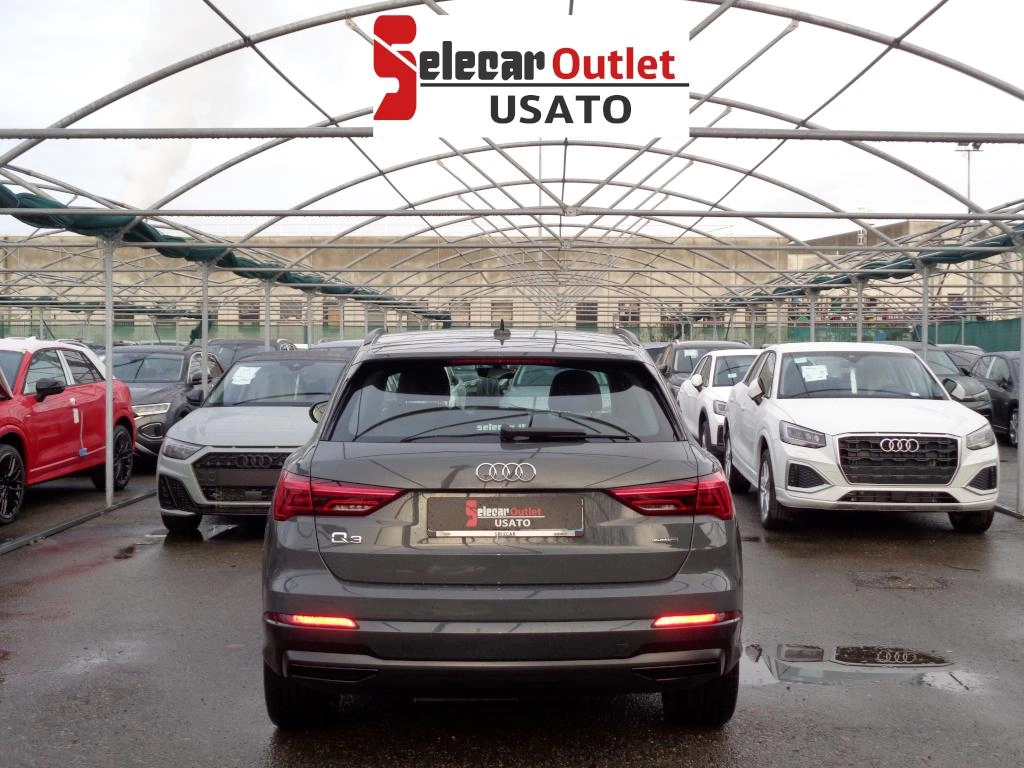 img-4 Audi Q3 Audi SE-U78074