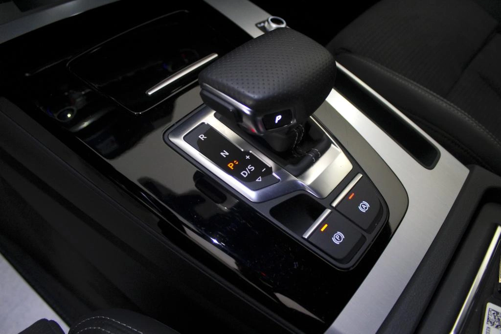 img-4 Audi Q5 Audi AU-U77837