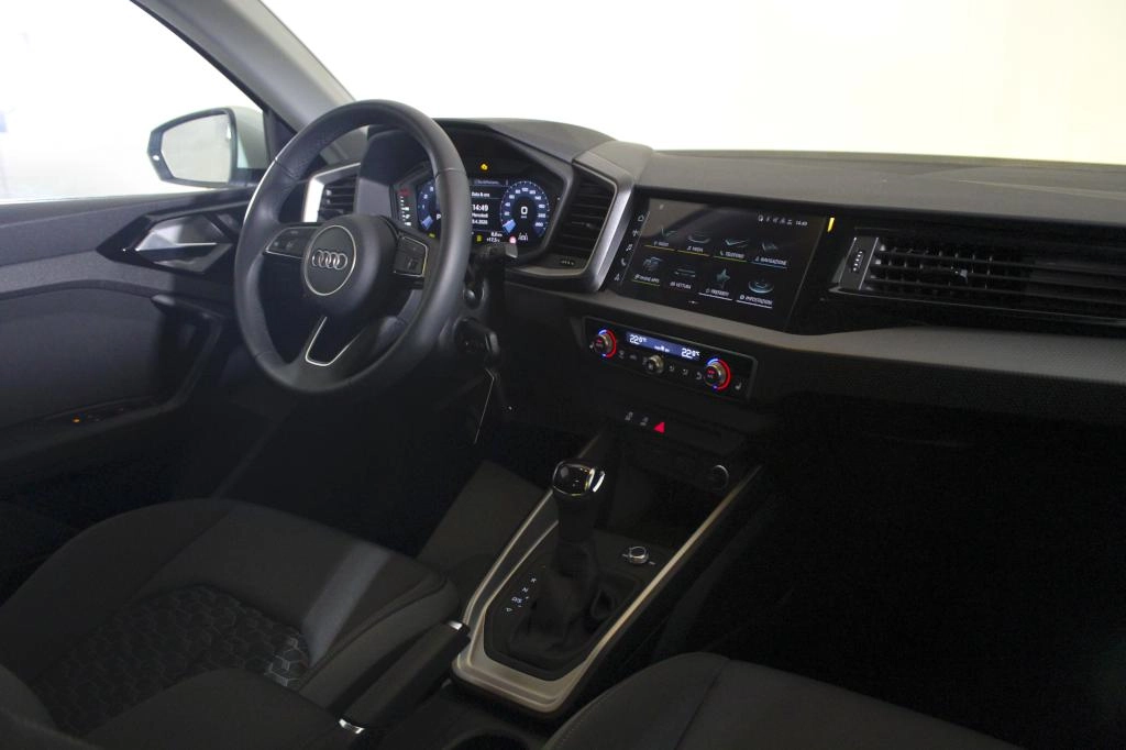 img-3 Audi A1 Sportback Audi AU-U79027