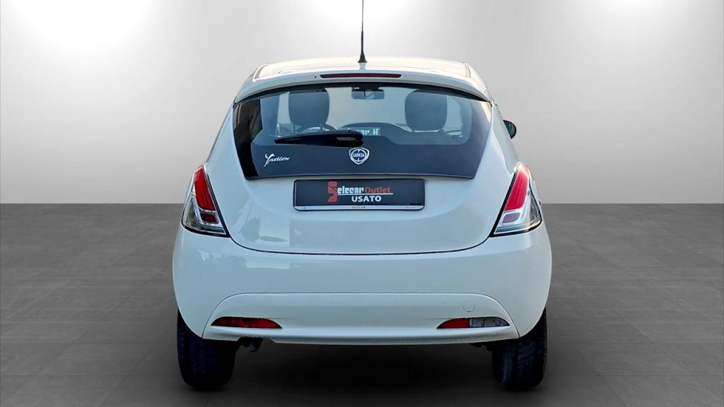 img-4 Lancia Ypsilon Lancia SE-U78989