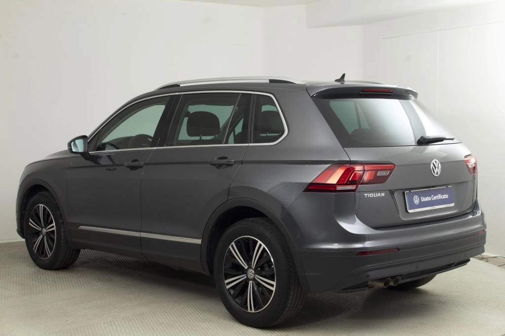 img-3 Volkswagen Tiguan Volkswagen AU-U77904