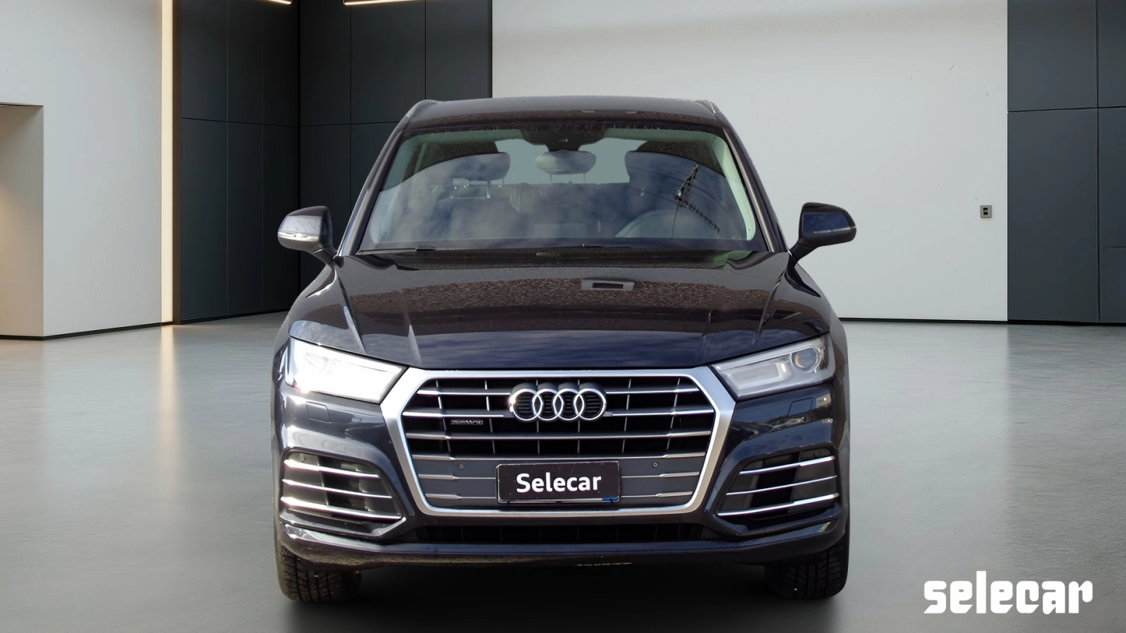 img-1 Audi Q5 Audi SE-U70039