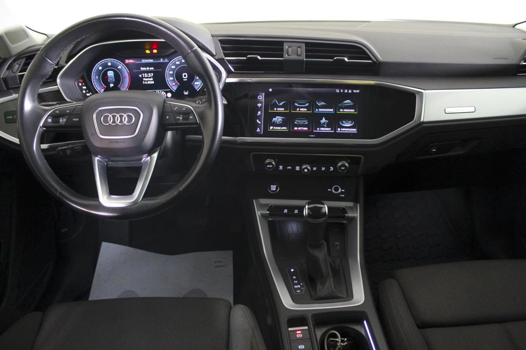 img-2 Audi Q3 Audi AU-U77301