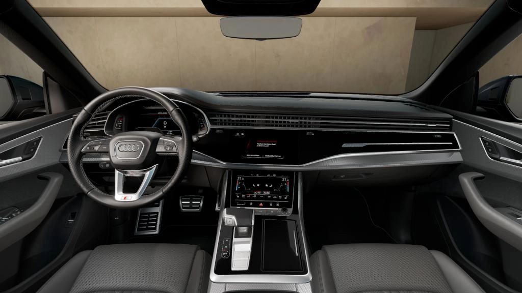 img-1 Audi Q8 Audi SE-N191542