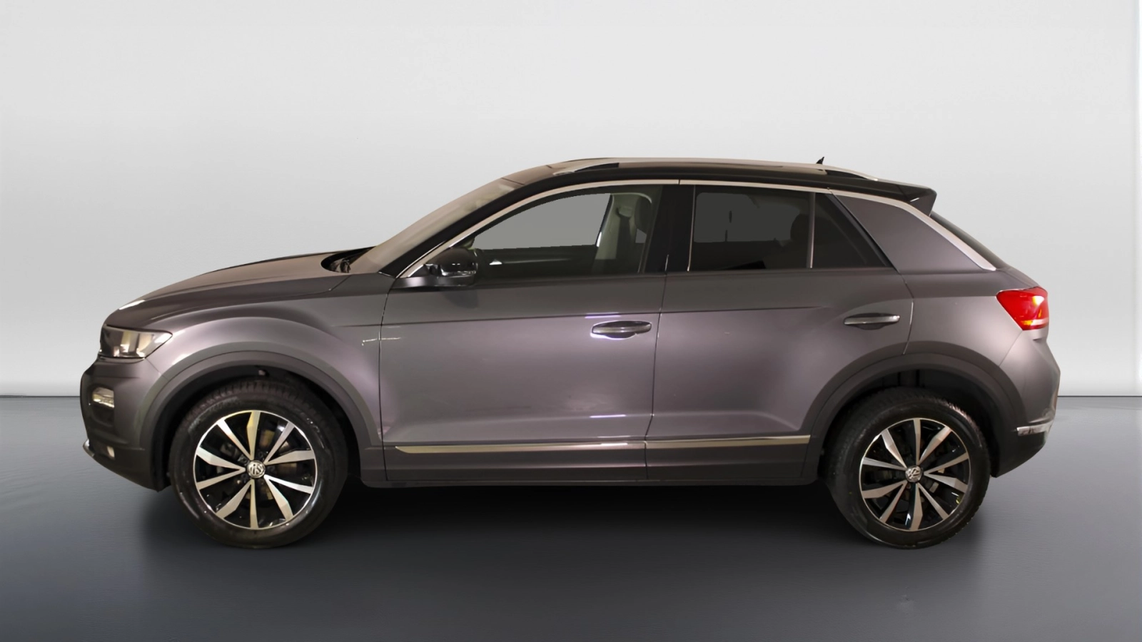 img-2 Volkswagen T-Roc Volkswagen AU-U78936