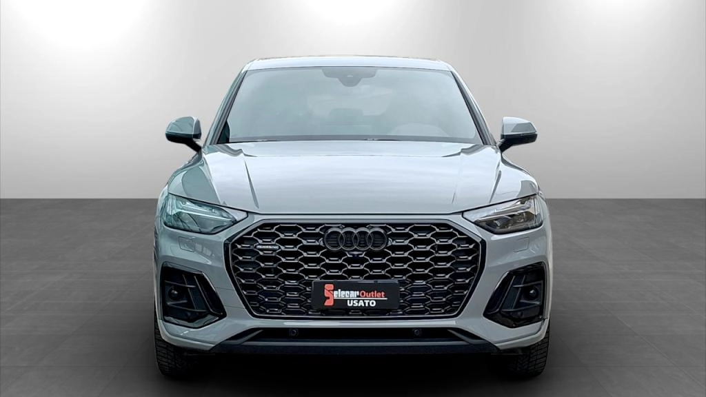 img-1 Audi Q5 Sportback Audi SE-U77777