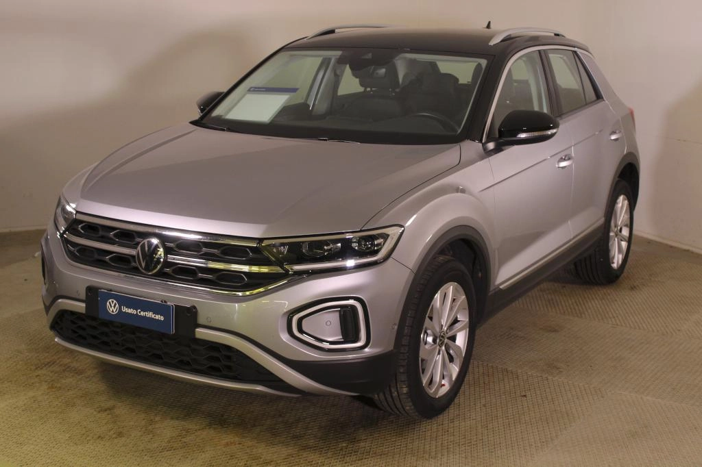 img-0 Volkswagen T-Roc Volkswagen AU-U77647