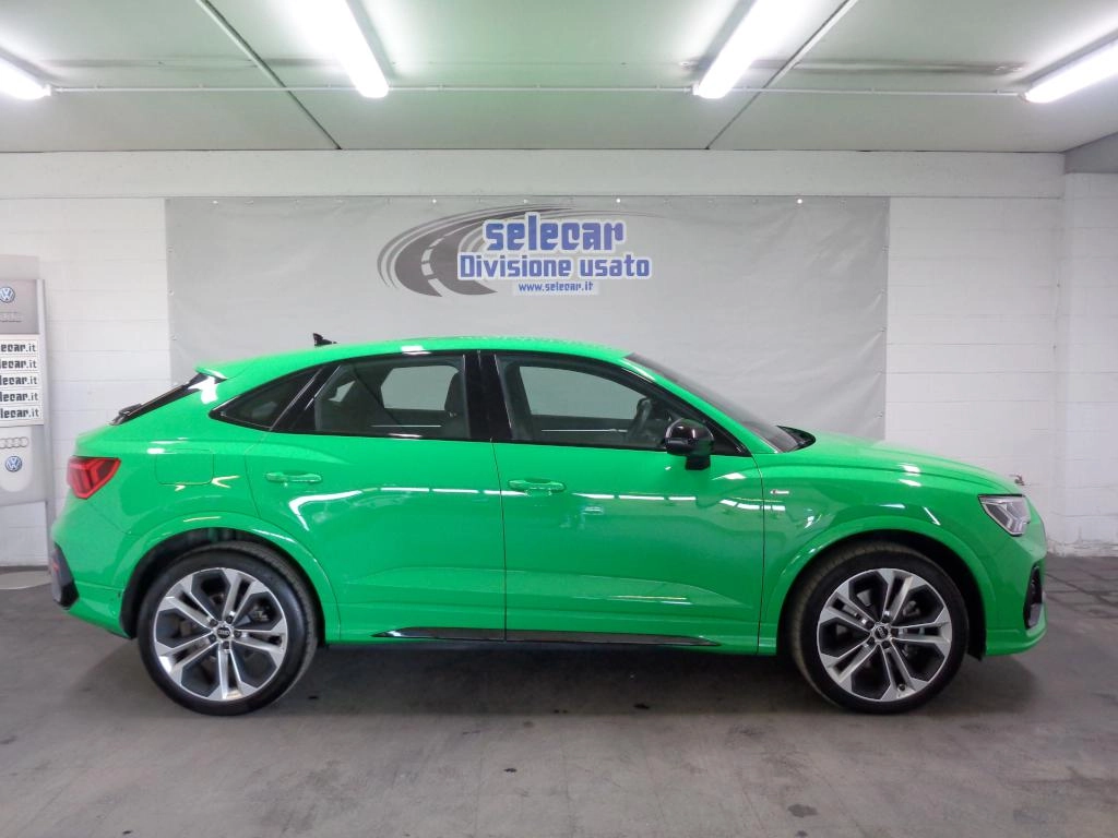 img-2 Audi Q3 Sportback Audi SE-U77318