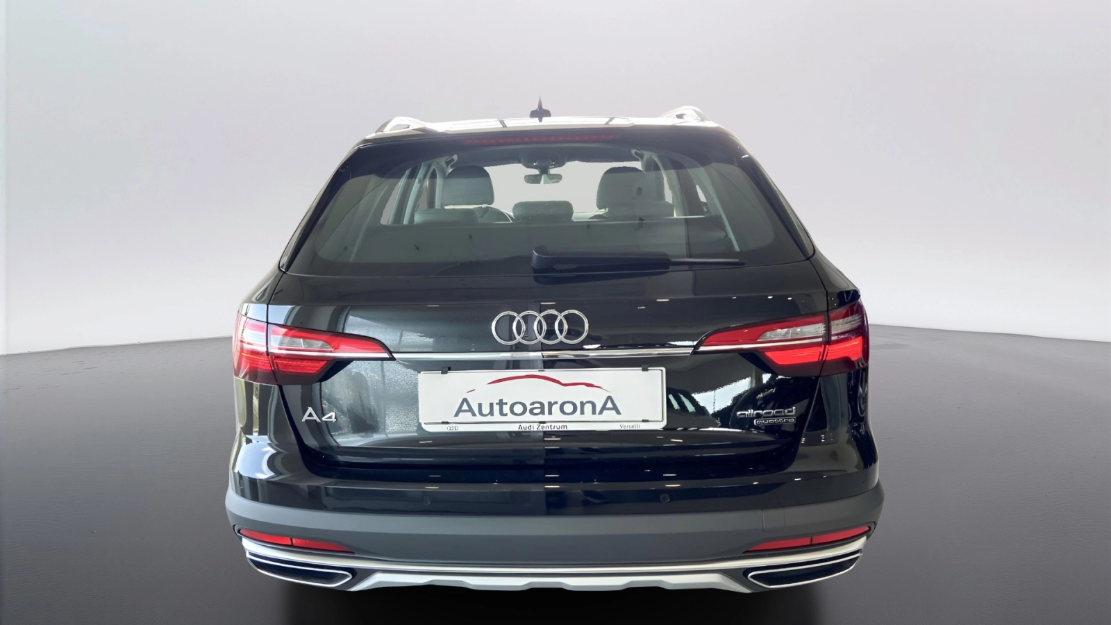 img-4 Audi A4 Audi AU-U70387