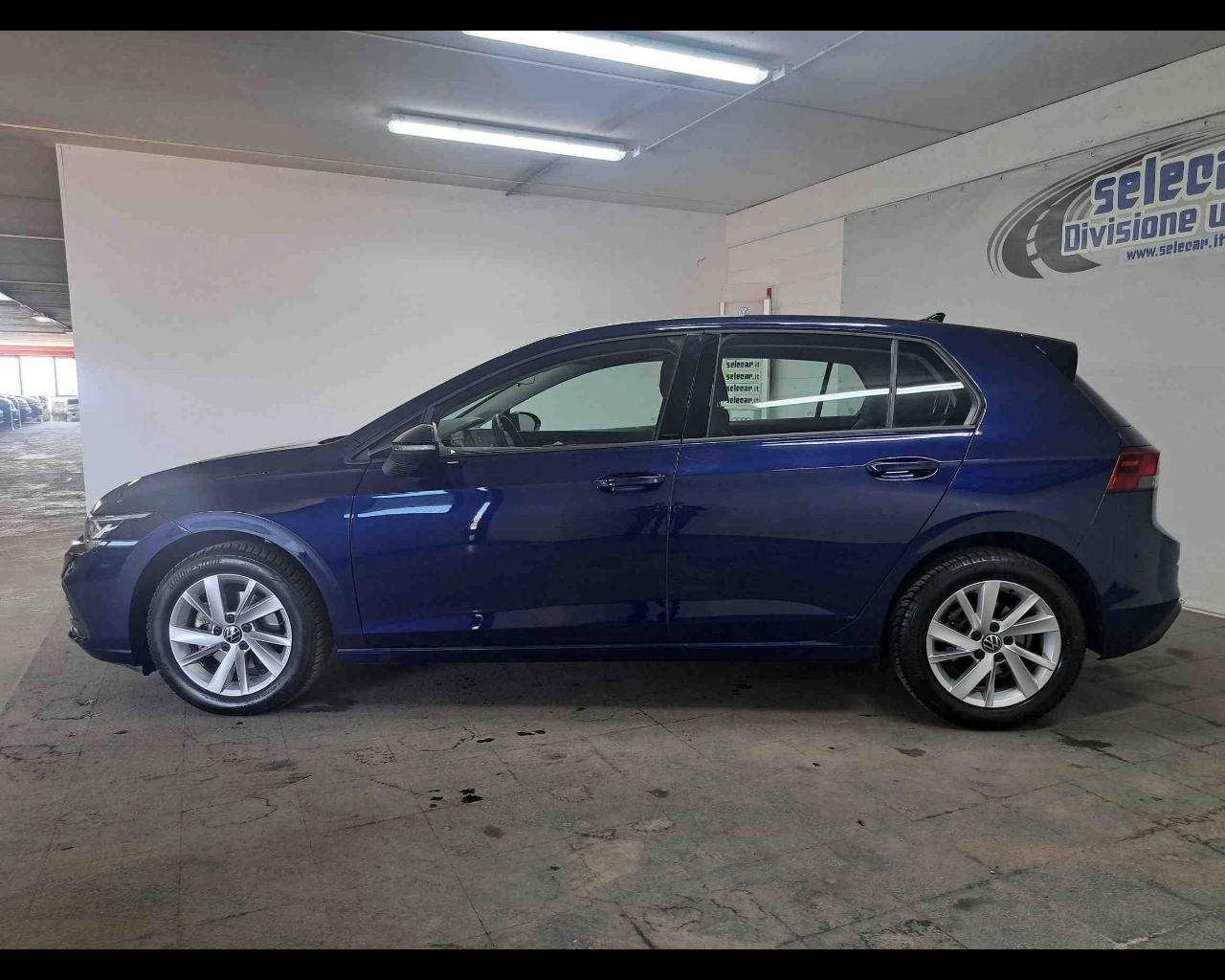 img-1 Volkswagen Golf Volkswagen SE-U79092