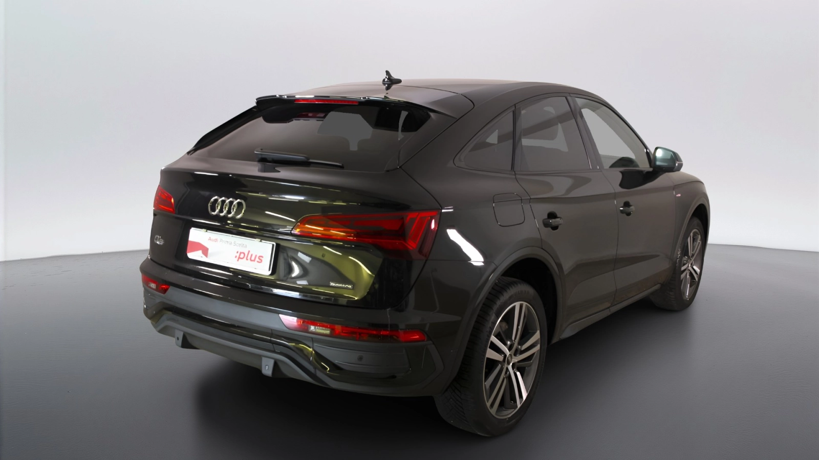 img-1 Audi Q5 Sportback Audi AU-U77842