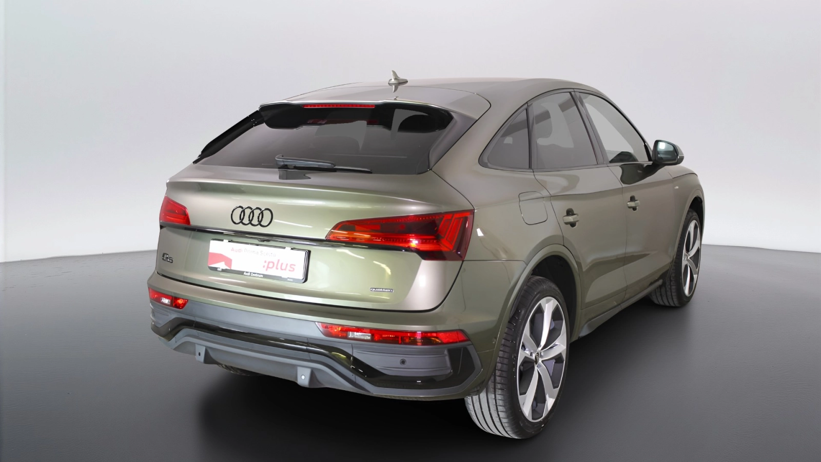 img-1 Audi Q5 Sportback Audi AU-U77472