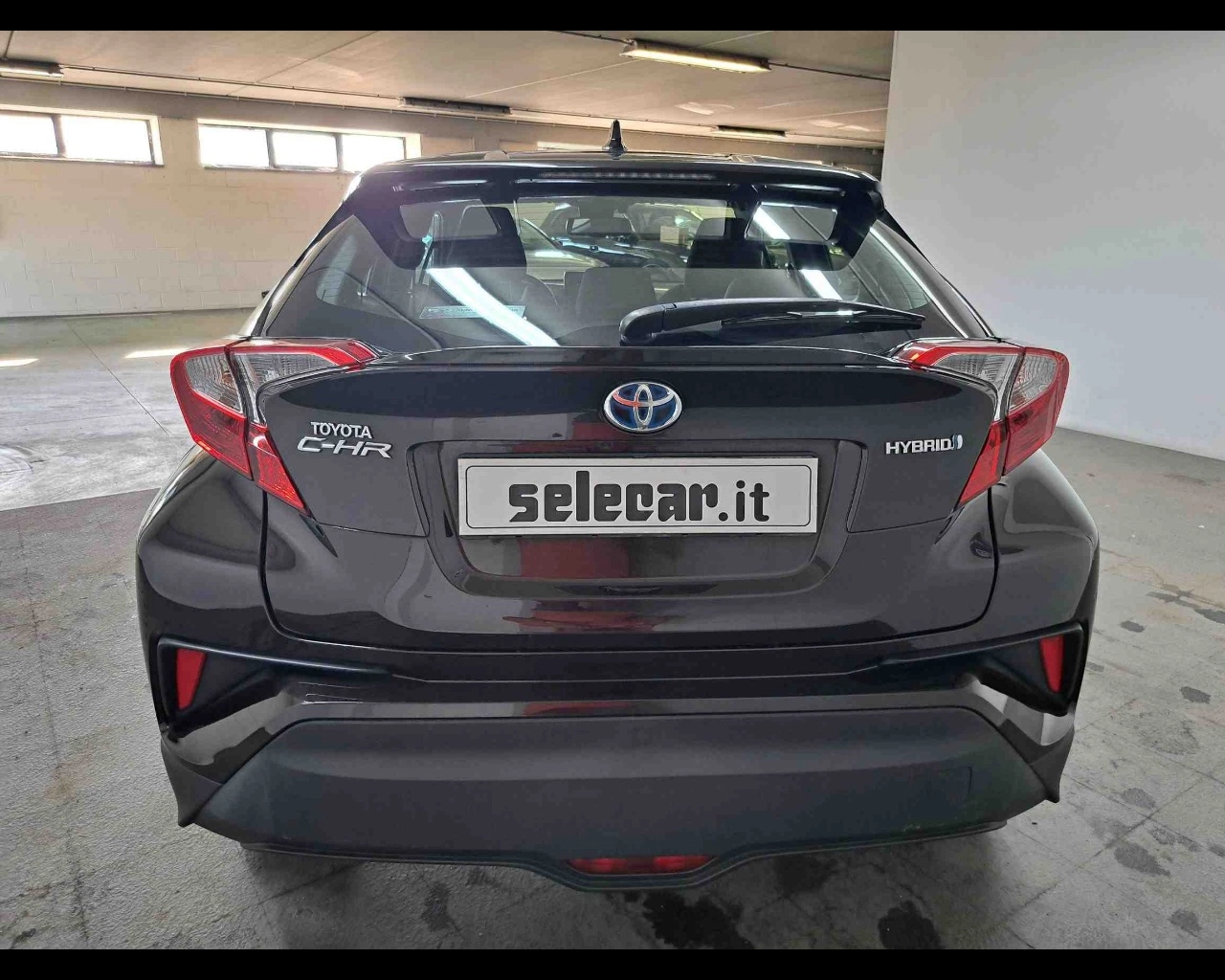 img-3 Toyota C-HR Toyota AU-U79472