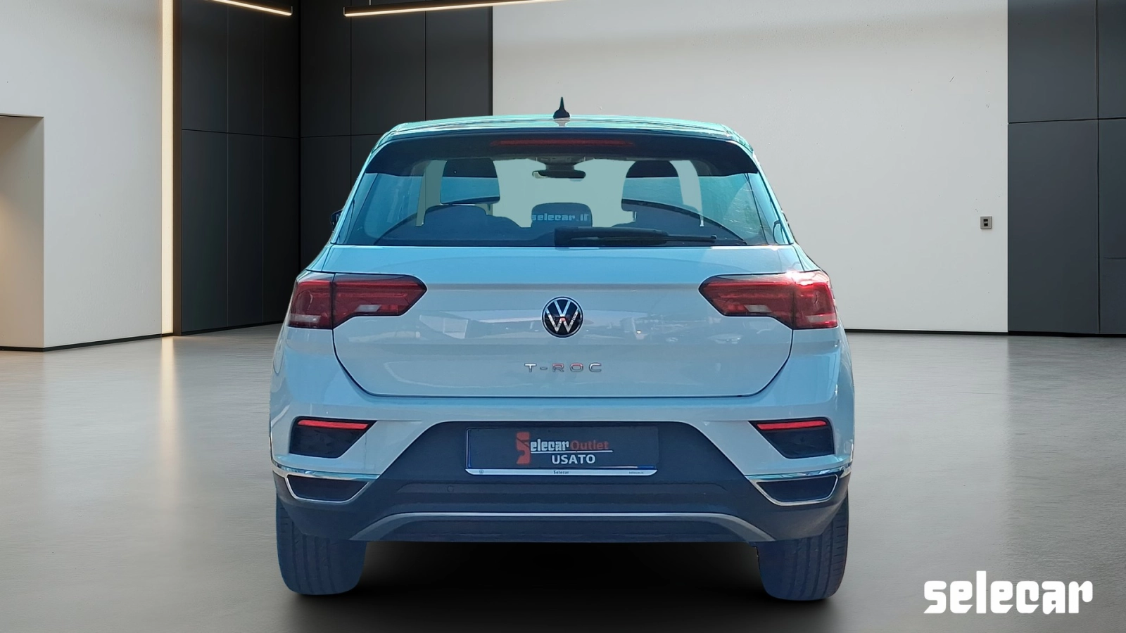 img-4 Volkswagen T-Roc Volkswagen SE-U80245
