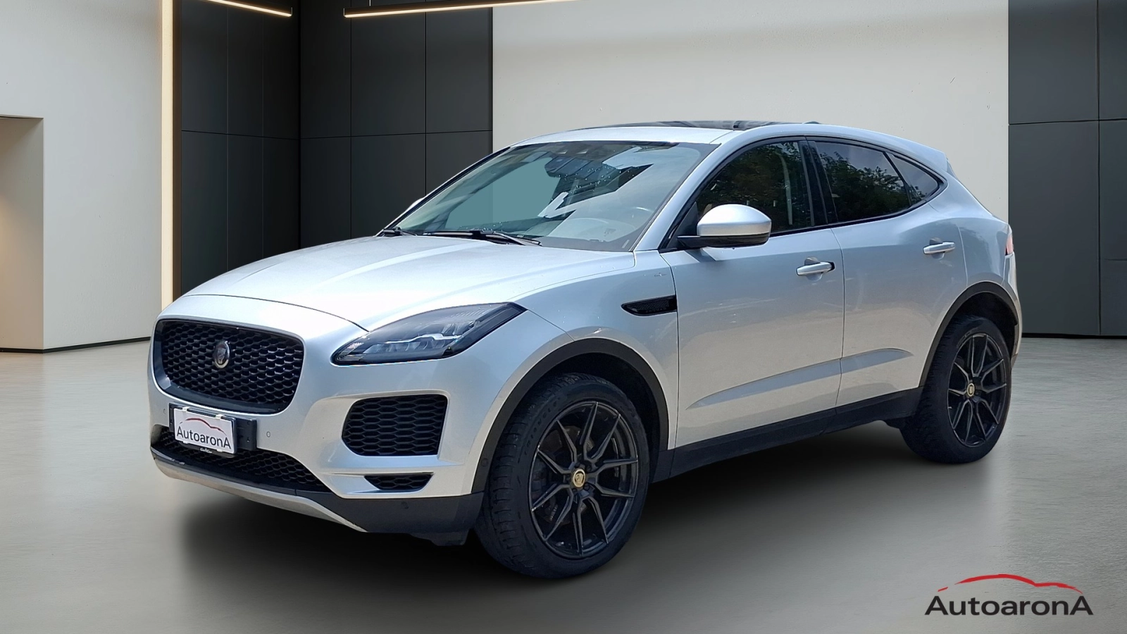 img-0 Jaguar E-Pace Jaguar AU-U70468