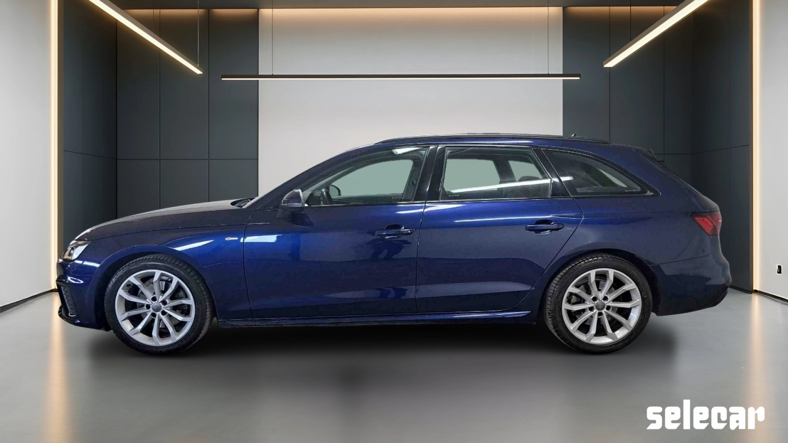 img-1 Audi A4 Avant Audi SE-U77844