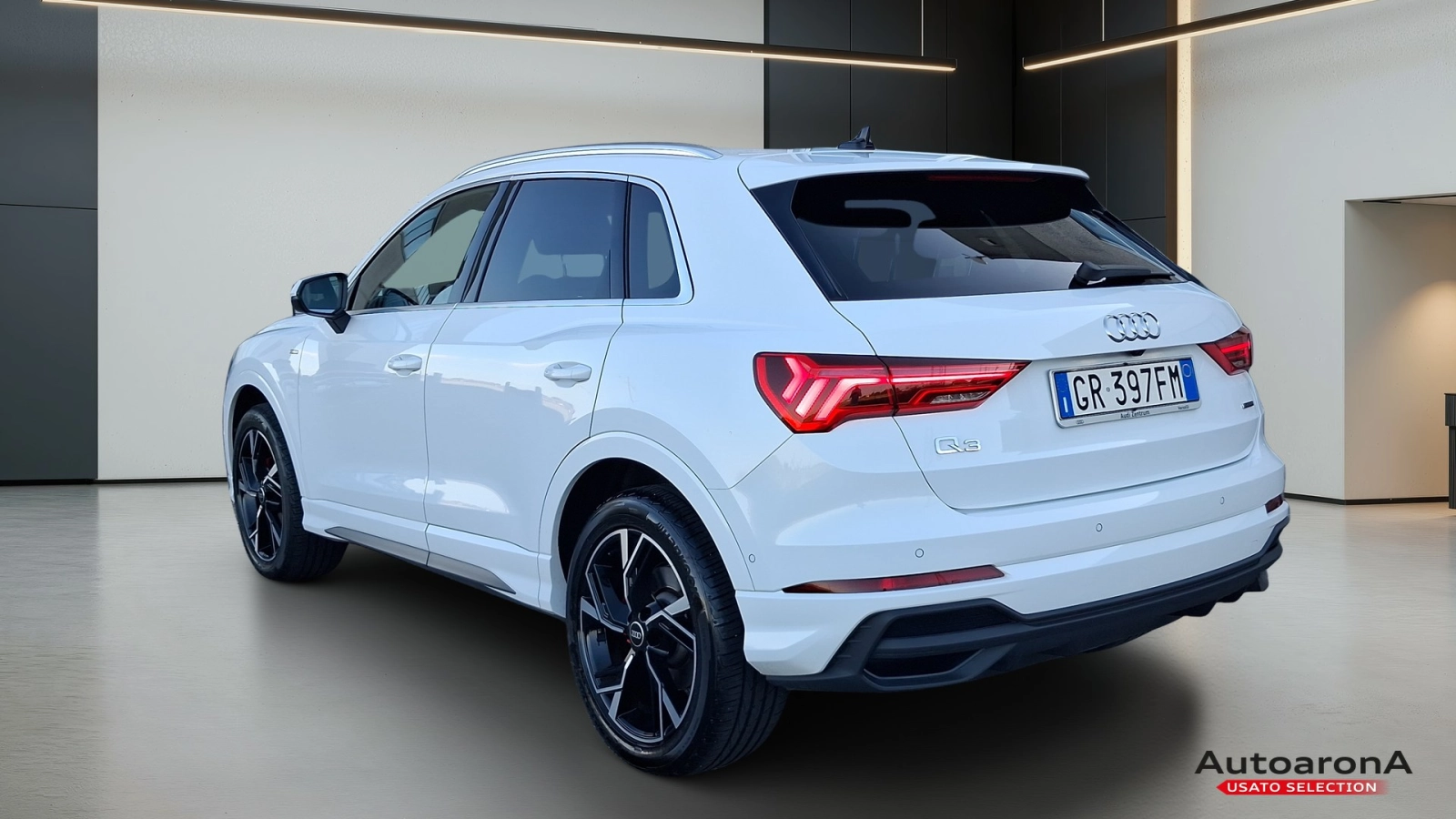img-3 Audi Q3 Audi AU-U78328