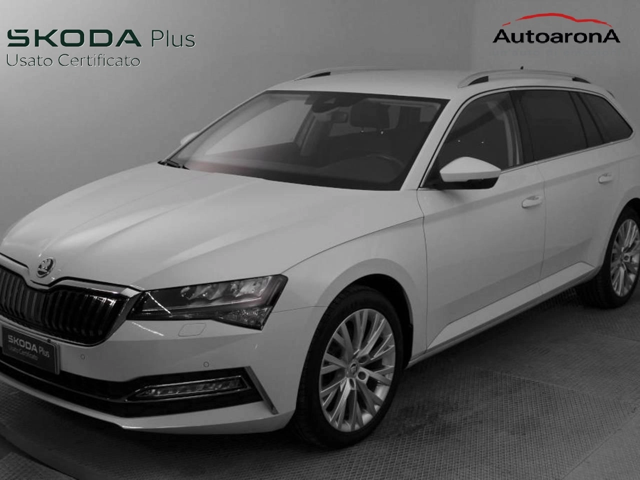 img-0 Skoda Superb Skoda AU-U74777