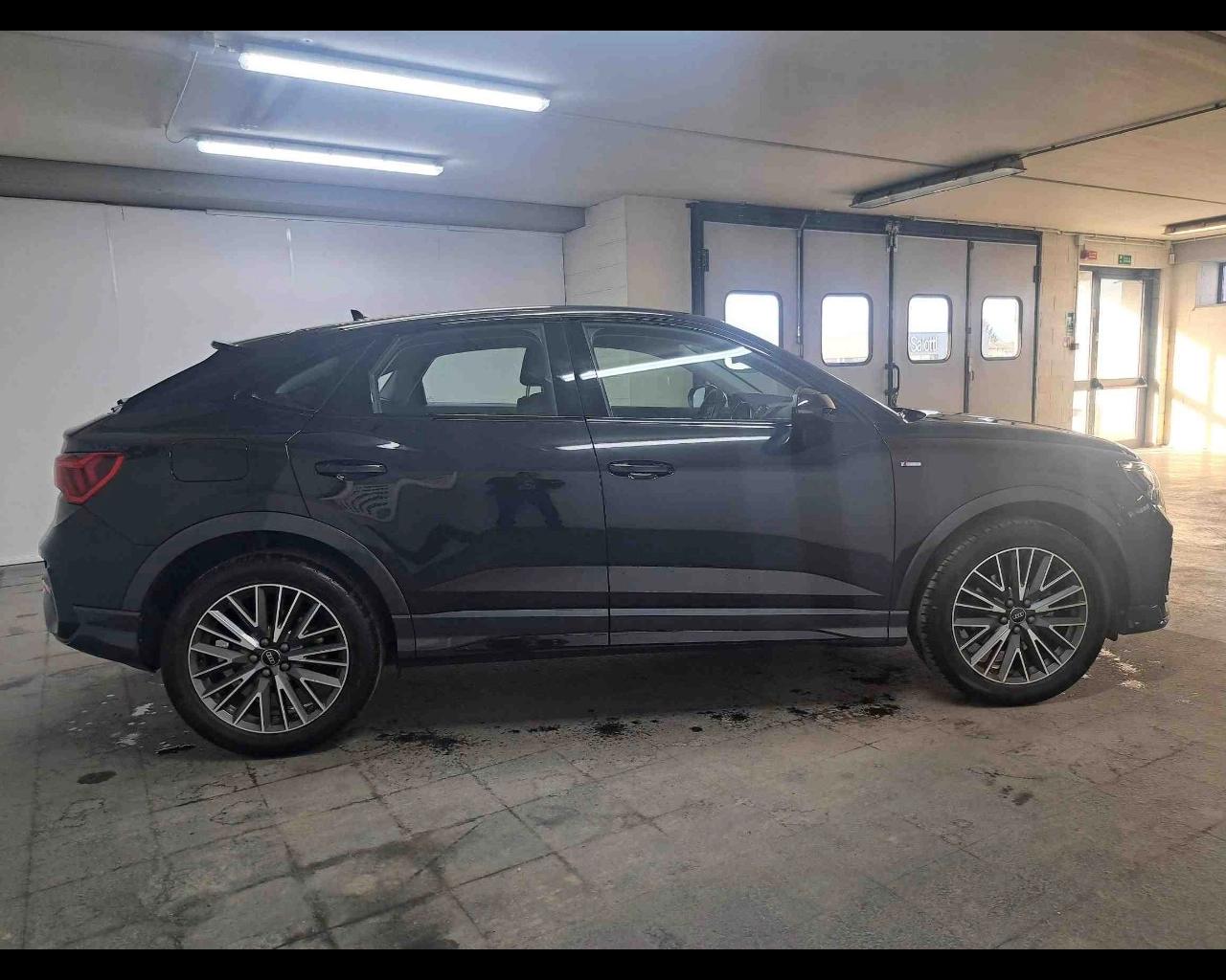 img-4 Audi Q3 Sportback Audi SE-U78929
