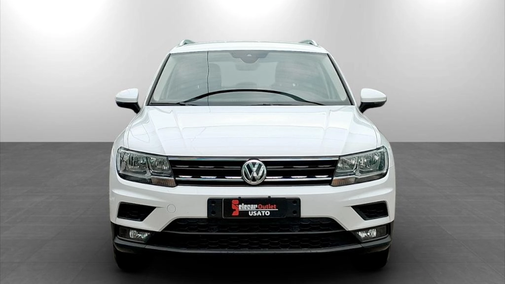 img-1 Volkswagen Tiguan Volkswagen SE-U78724