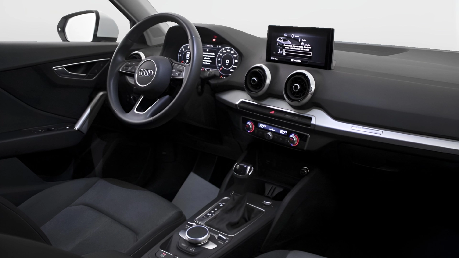 img-3 Audi Q2 Audi AU-U75650