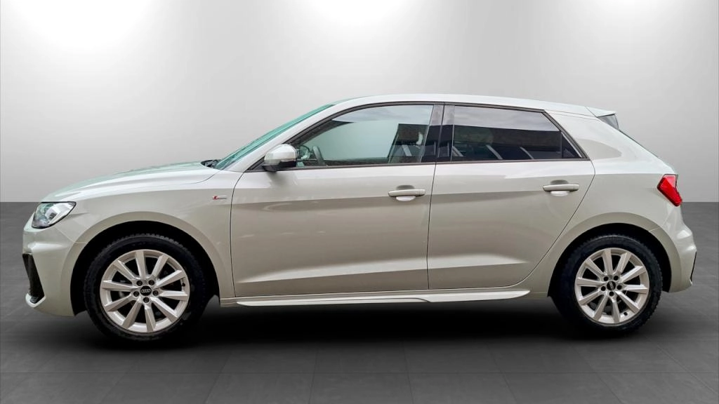 img-2 Audi A1 Sportback Audi SE-U79052