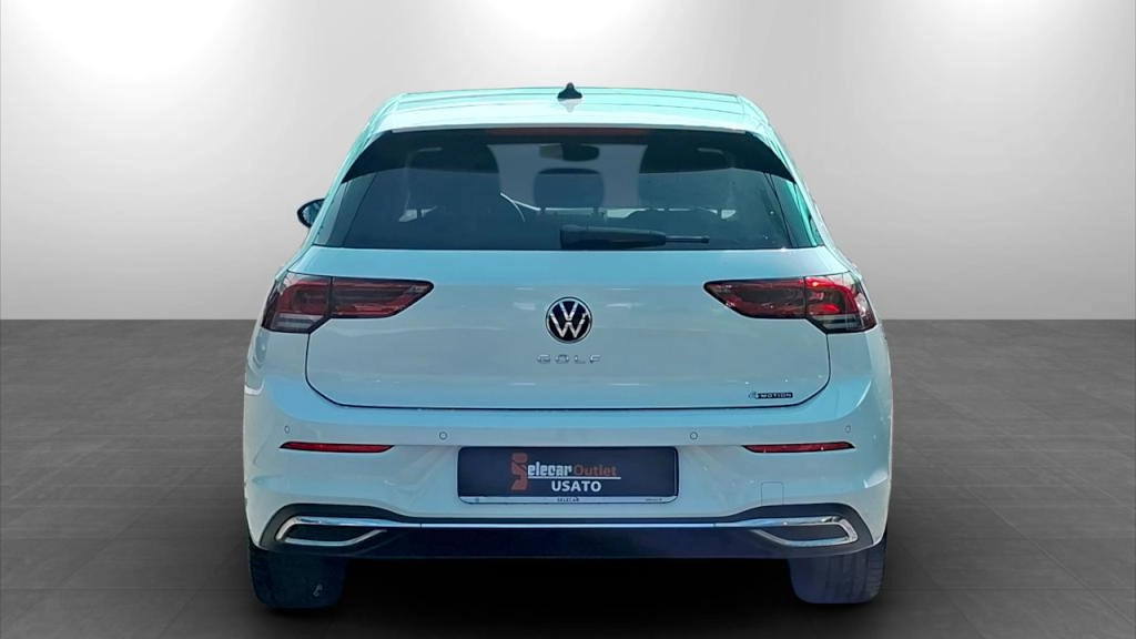 img-4 Volkswagen Golf Volkswagen SE-U78127