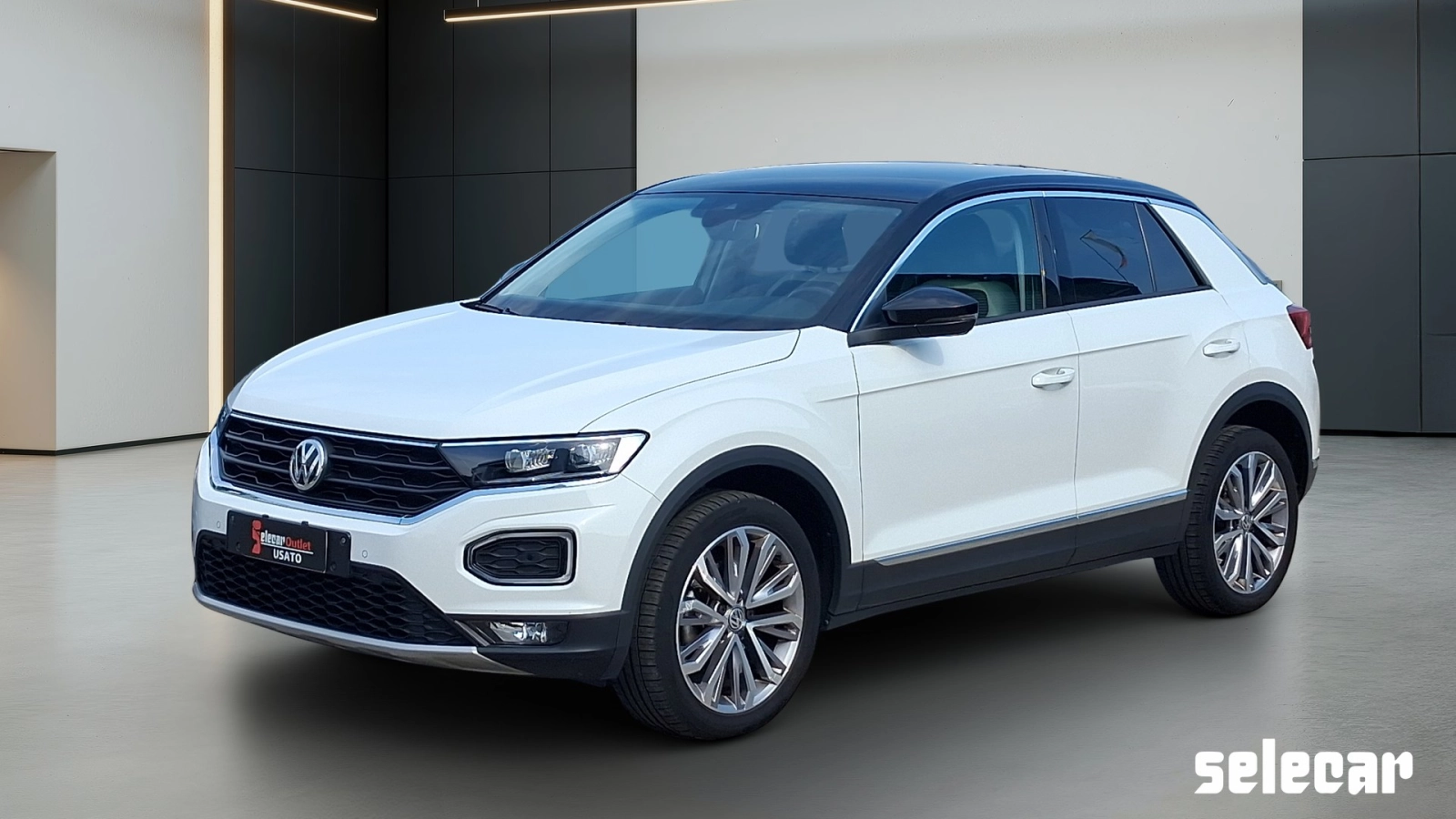 img-0 Volkswagen T-Roc Volkswagen SE-U80083