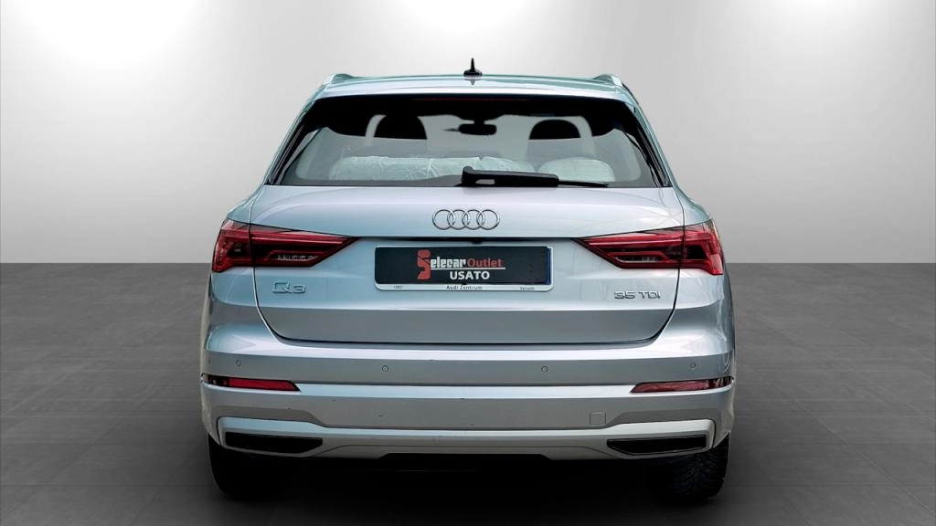 img-4 Audi Q3 Audi SE-U79385