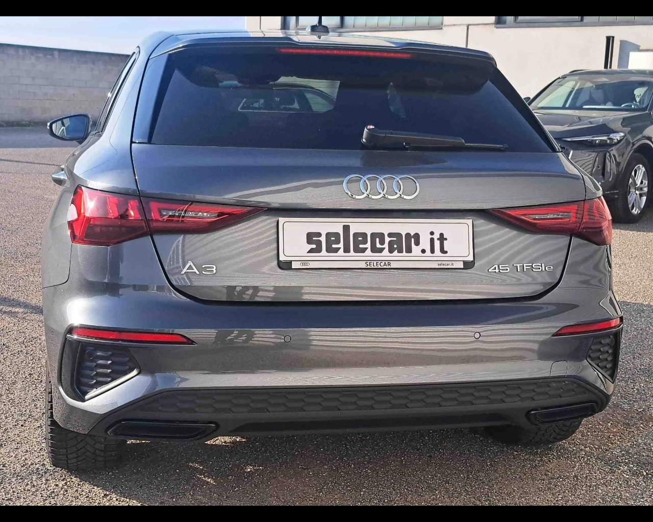 img-3 Audi A3 Sportback Audi SE-U77448