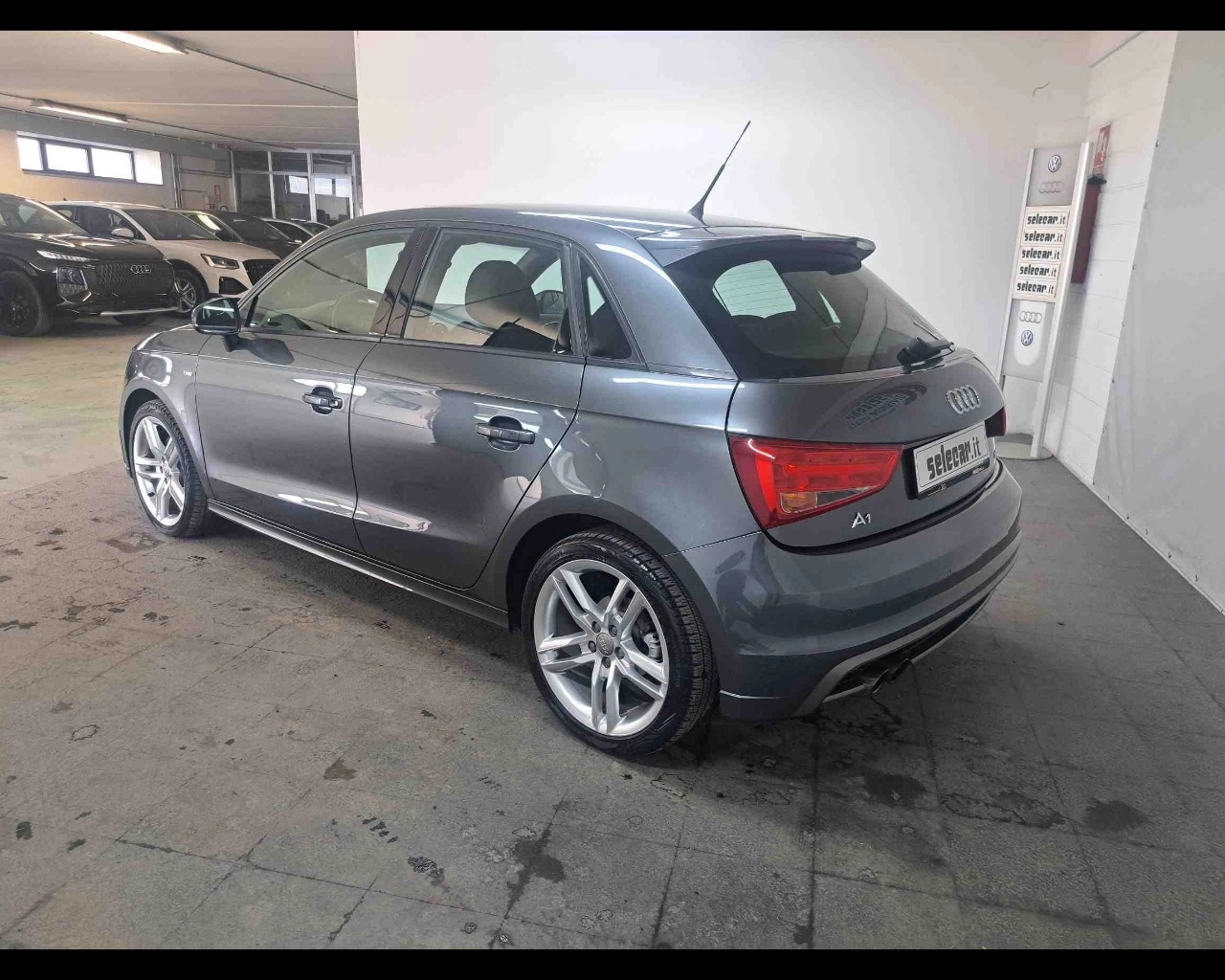 img-2 Audi A1 Sportback Audi SE-U77682