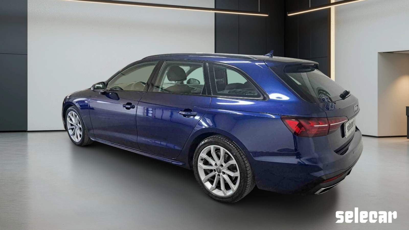 img-2 Audi A4 Avant Audi SE-U77844