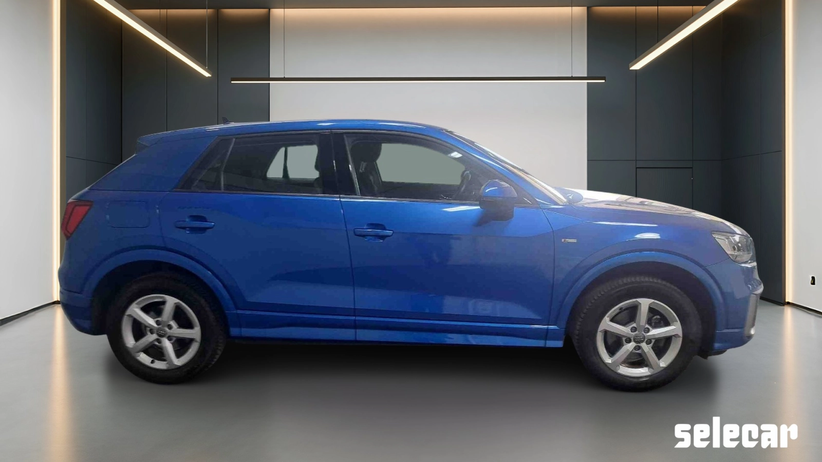 img-4 Audi Q2 Audi SE-U78536