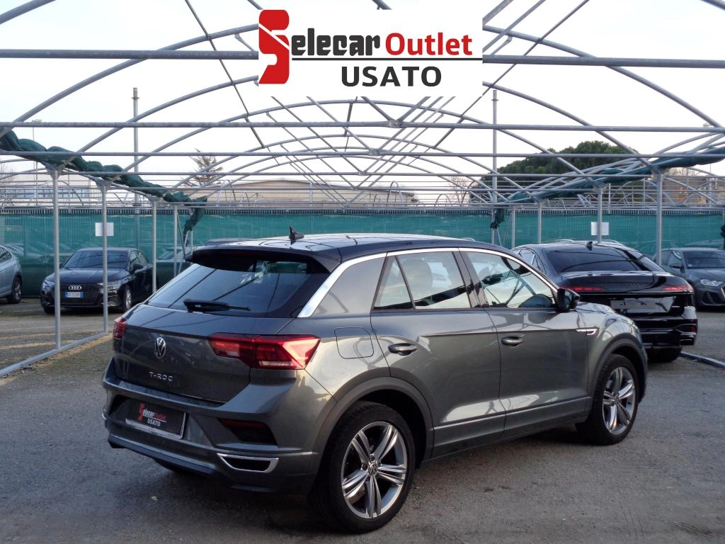 img-3 Volkswagen T-Roc Volkswagen SE-U76719