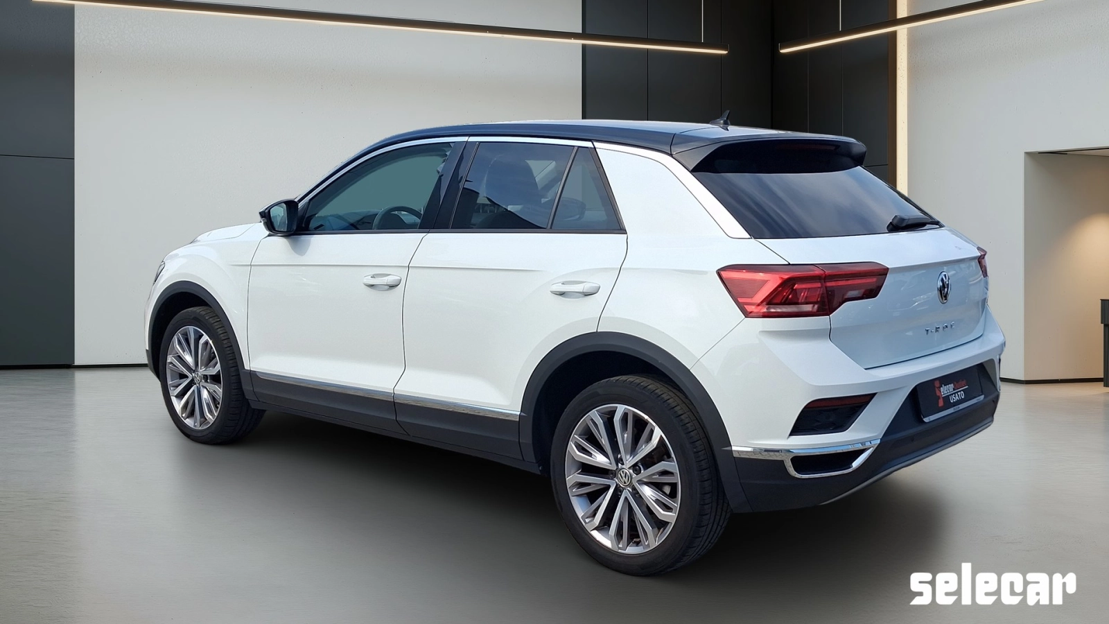 img-3 Volkswagen T-Roc Volkswagen SE-U80083