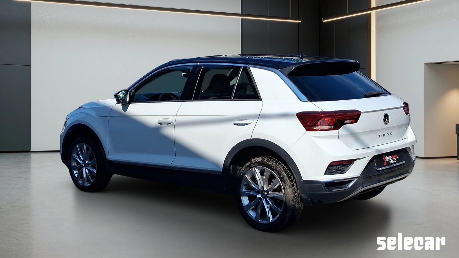 img-3 Volkswagen T-Roc Volkswagen SE-U79551