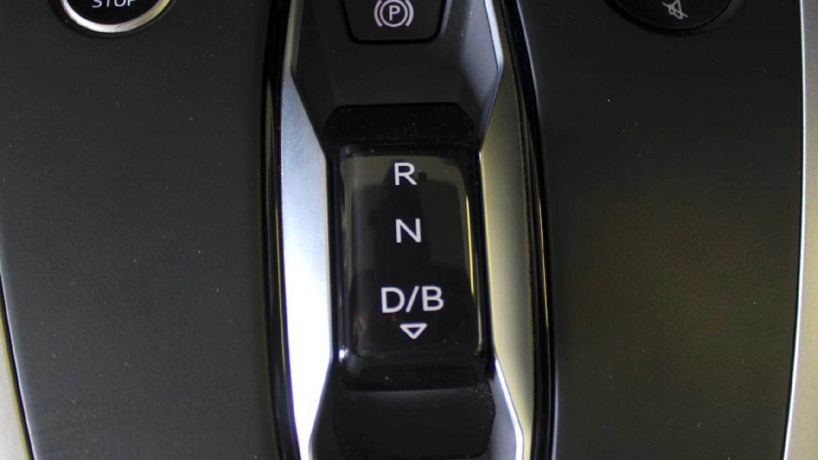 img-4 Audi Q4 Audi SE-U78412