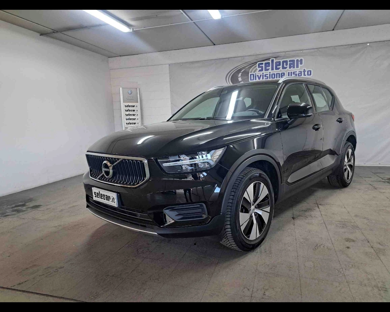 img-0 Volvo XC40 Volvo SE-U76855