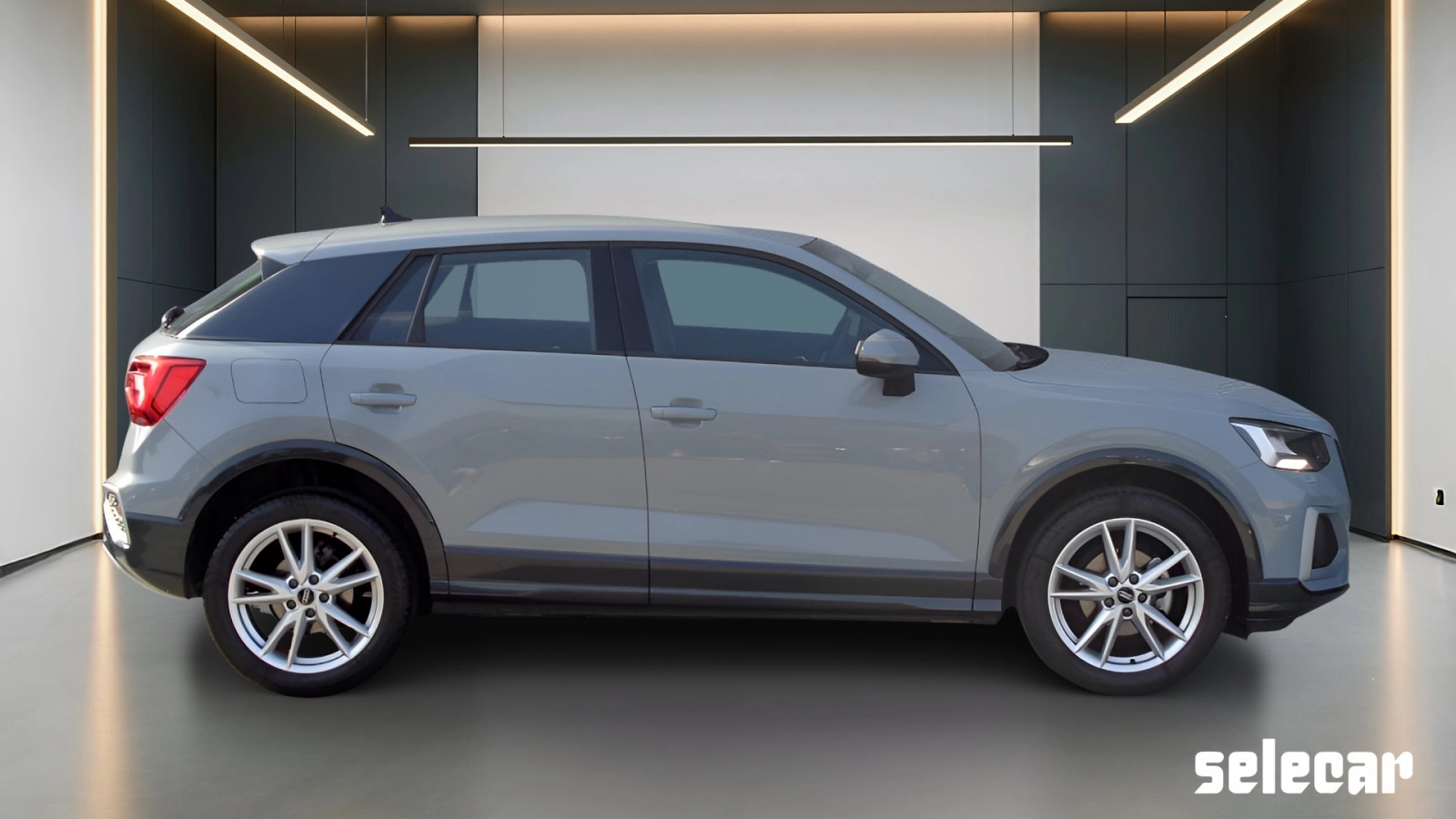 img-2 Audi Q2 Audi SE-U77628