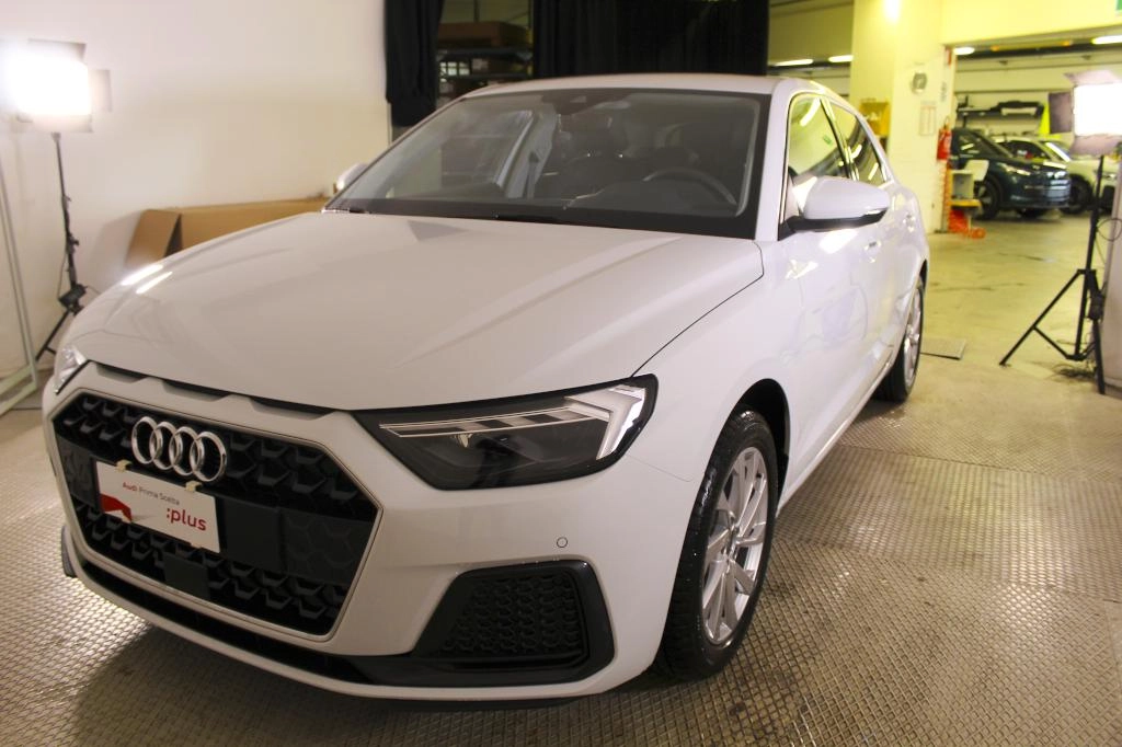 img-0 Audi A1 Sportback Audi AU-U79025