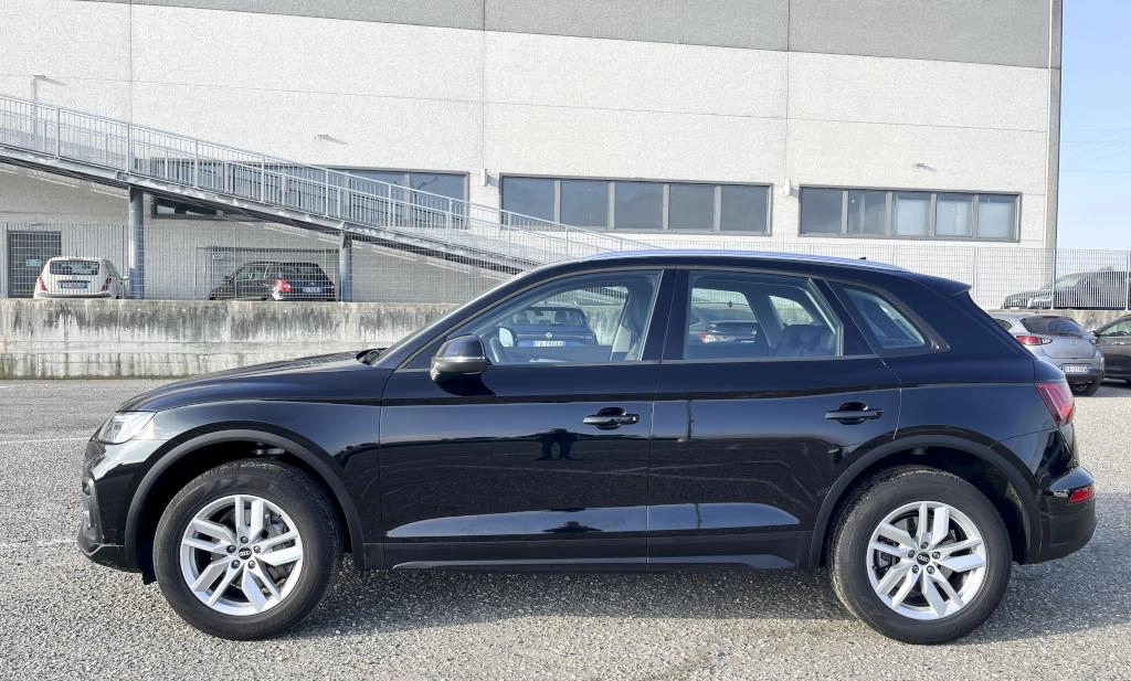 img-4 Audi Q5 Audi AU-U73944